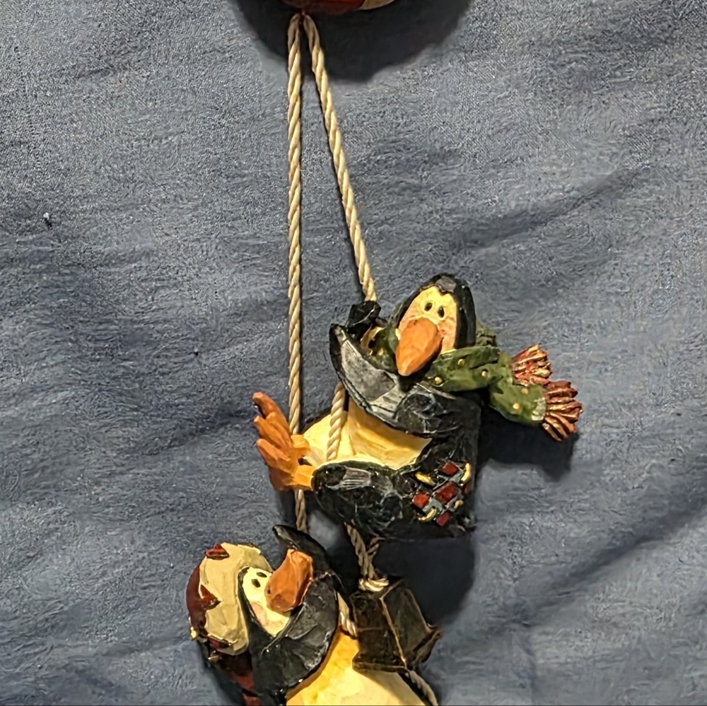 Vintage Boyds Carvers Choice Ornament ~ Arlene & Arluk…Pulling Together